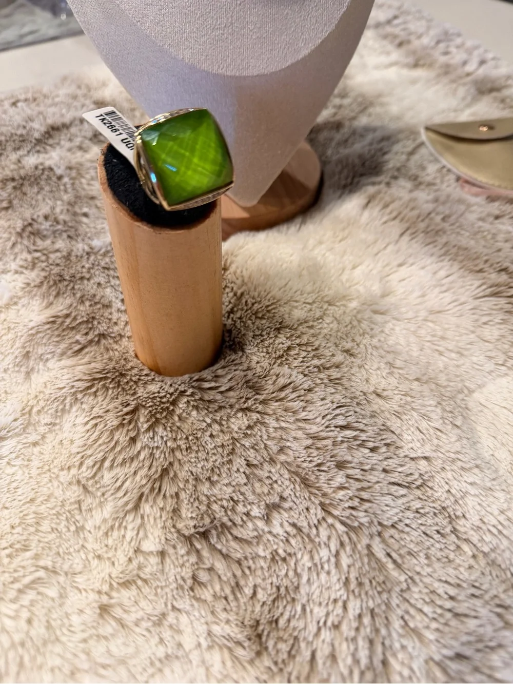 NWT Size 8 Bold Square Green Cocktail Ring